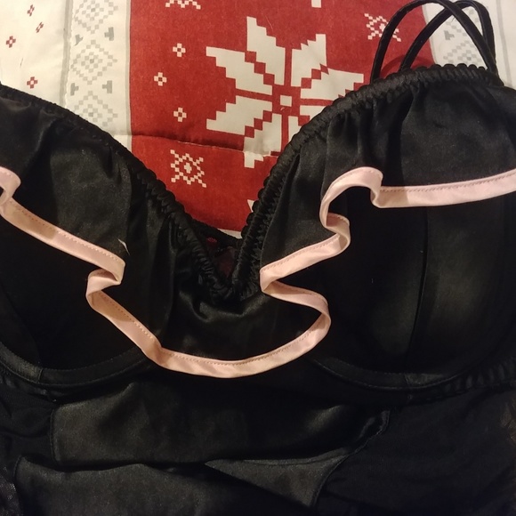 Victoria secret nightie - Picture 5 of 6